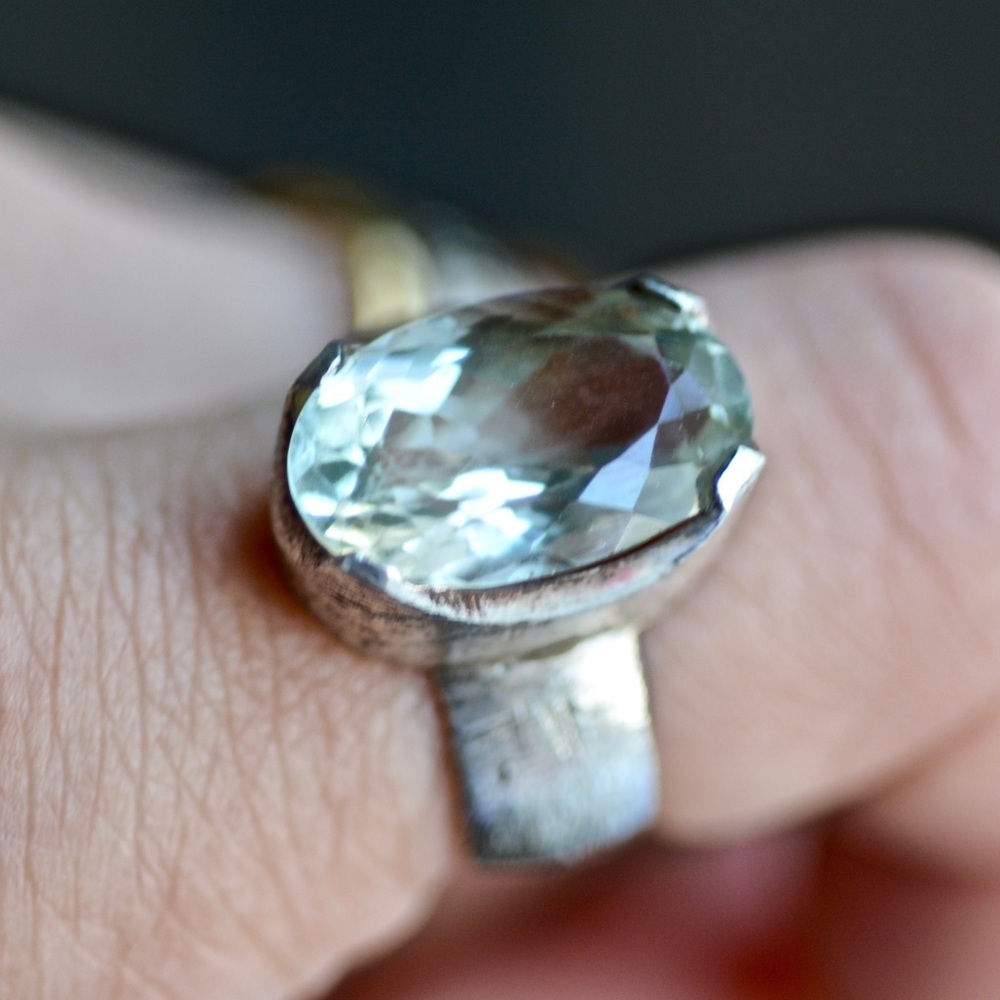 LIGHT GREEN TOPAZ RING STERLING SILVER RING - Picture 6 of 6